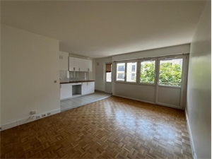 appartement renove à la vente -   92400  COURBEVOIE, surface 60 m2 vente appartement renove - UBI476234909